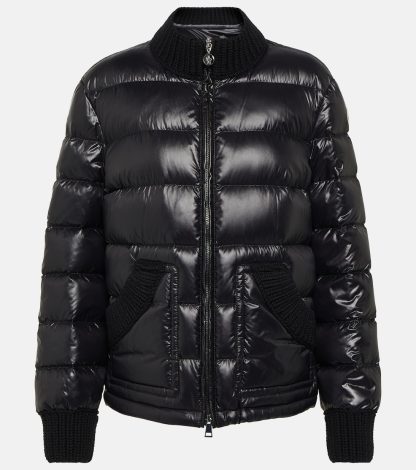 luxe replica Moncler Arcelot donsjack in zwart