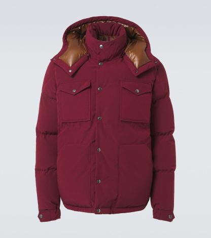 namaakontwerper Moncler Fornas donsjack in rood